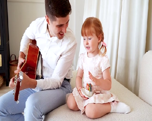 泰国幼稚子宫试管助孕：成功几率、治疗策略与代怀选择